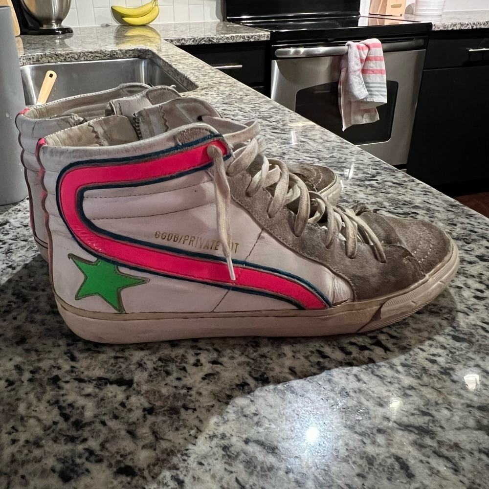 Golden goose 37